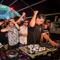 Antal op Dekmantel Festival - Foto Jelmer de Haas